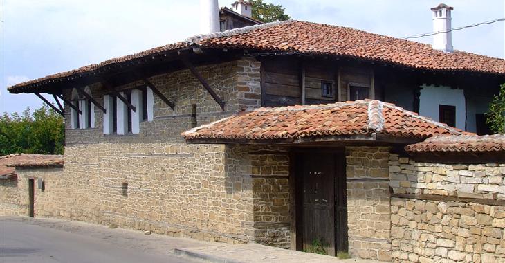 The Konstantsalieva’s house 0