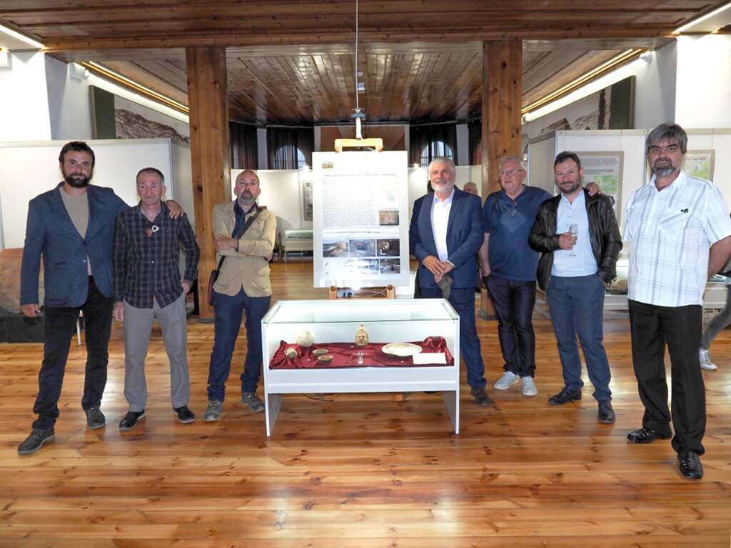 Артефактите от 8 хилядолетия събра изложба в музей „Възраждане и Учредително събрание"