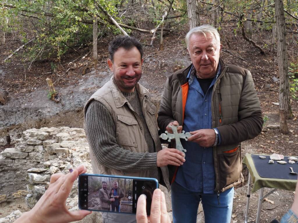 Наш екип проучва исихасткия манастир на св. Теодосий Търновски