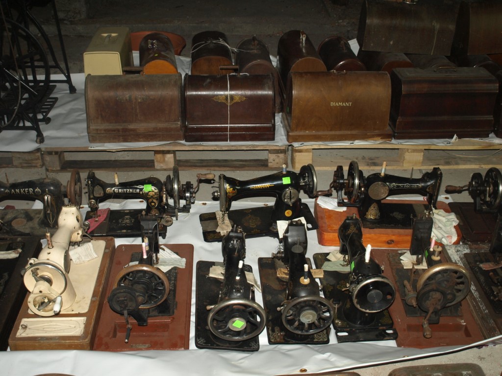 Колекционер дари 178 шевни машини на музея 